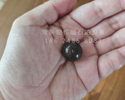 骨灰晶石炉：将哀思转化为永恒的纪念